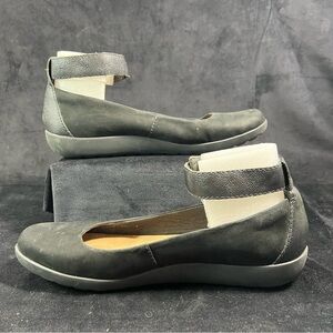 Clarks Medora Nina Ballet Flat Women's Size 11 Wide Black Suede Ankle Wrap Shoes
